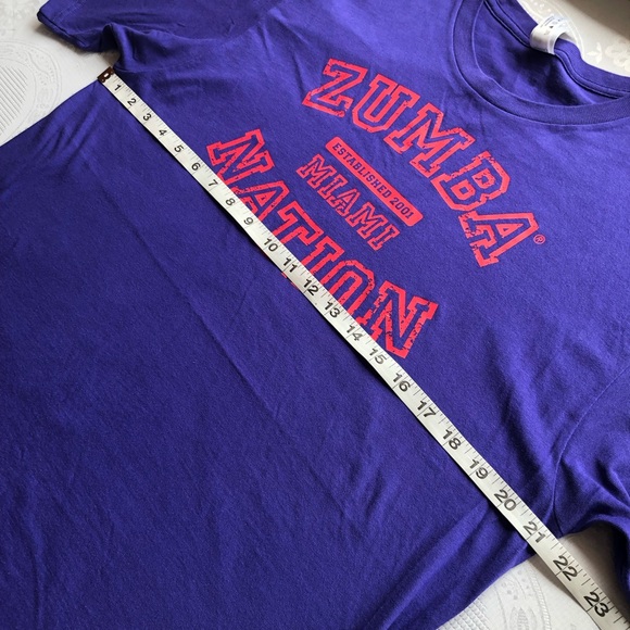 Zumba Wear Fitness Logo Graphics One Size Fits Most Purple T-Shirt Short Sleeves - Picture 13 of 13